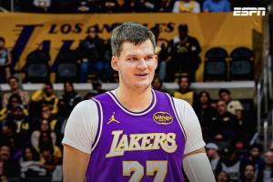 免费NBA老鹰大战篮网直播_免费NBA老鹰大战篮网直播在线观看_免费看直播