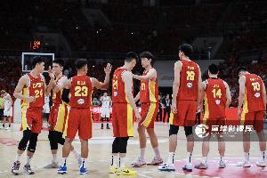 火爆WNBA西雅图风暴对阵洛杉矶火花首发阵容_火爆WNBA西雅图风暴对阵洛杉矶火花首发阵容在线观看_免费看直播